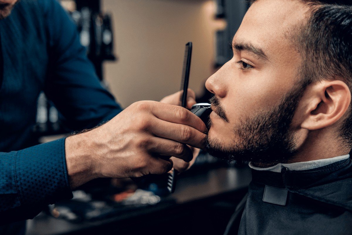how long does a beard trimmer last